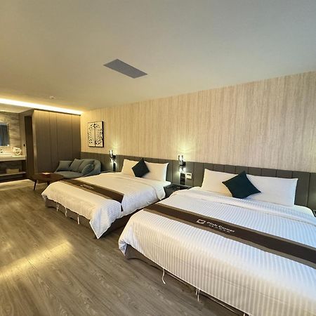 Hualien Pink Corner Hotel Dış mekan fotoğraf