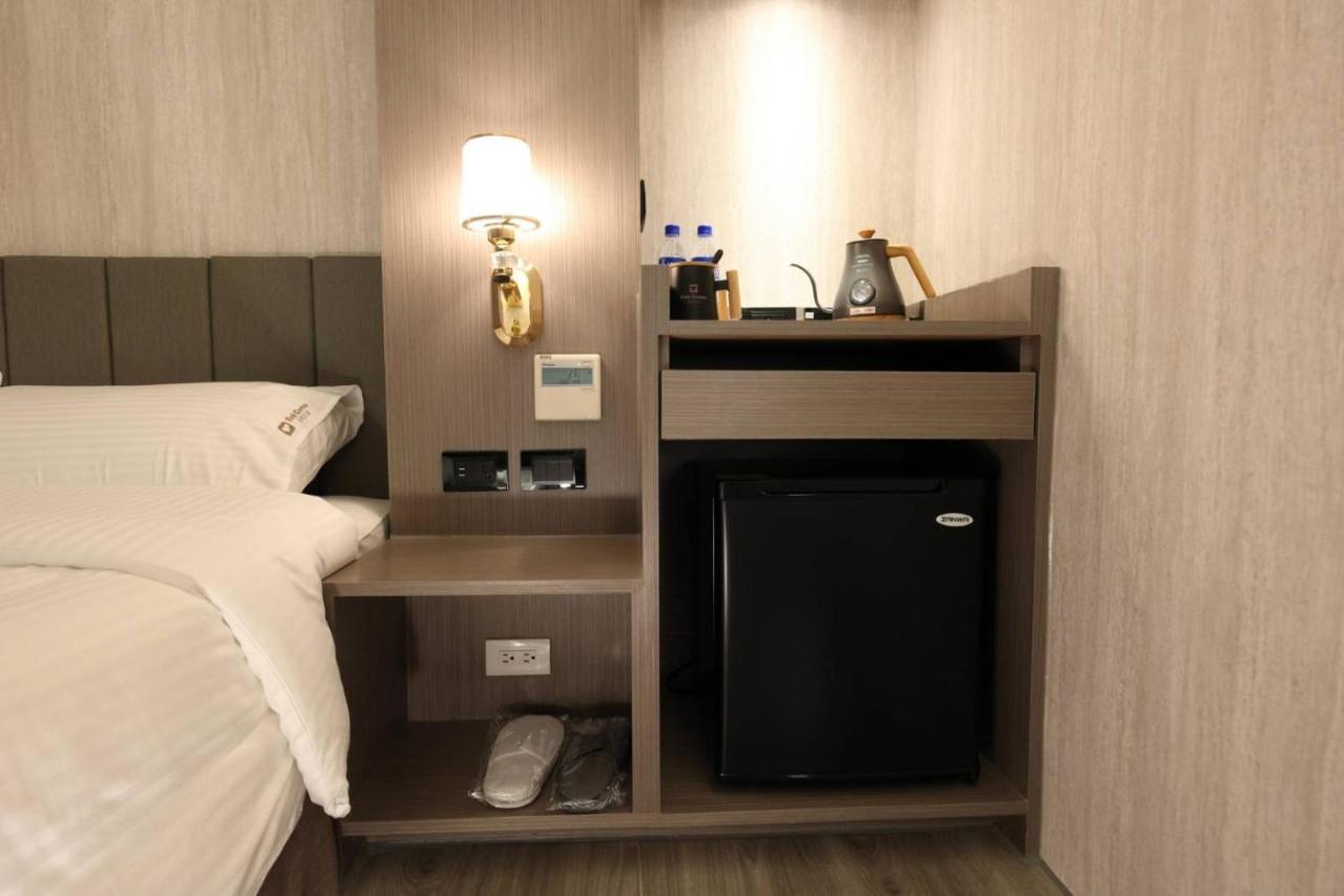 Hualien Pink Corner Hotel Dış mekan fotoğraf