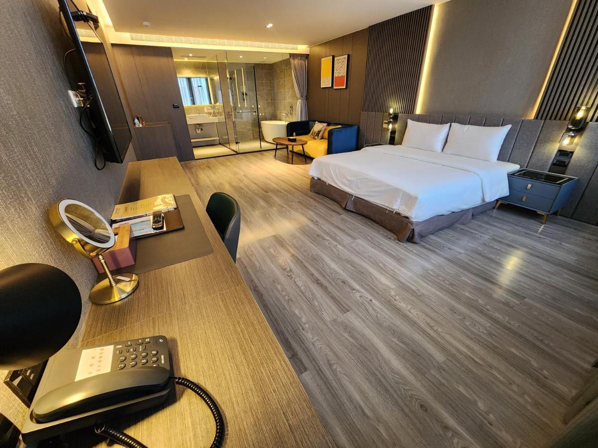 Hualien Pink Corner Hotel Dış mekan fotoğraf