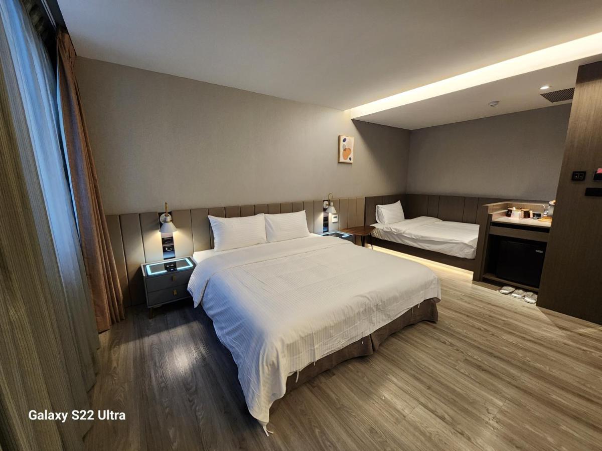Hualien Pink Corner Hotel Dış mekan fotoğraf