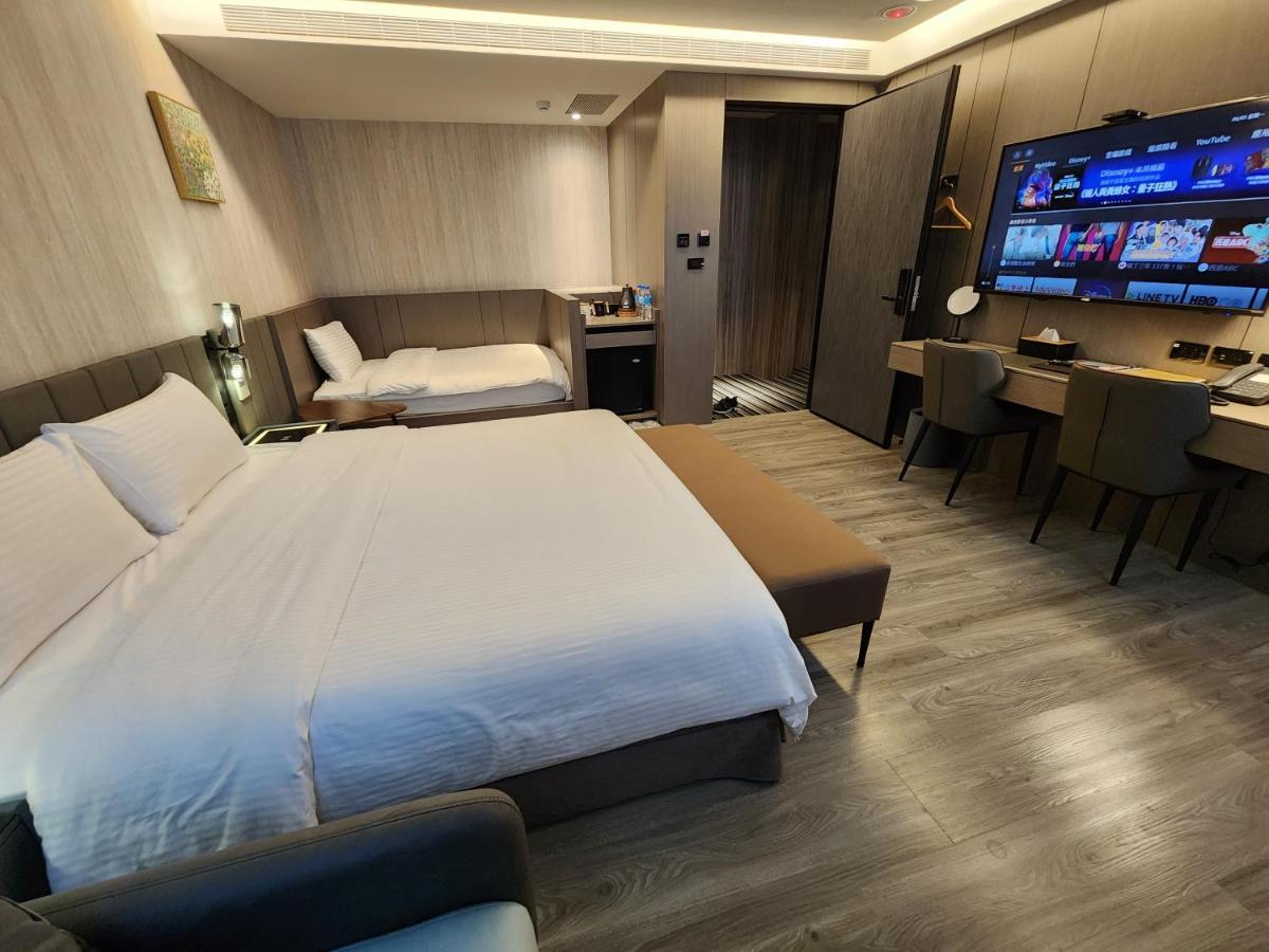 Hualien Pink Corner Hotel Dış mekan fotoğraf