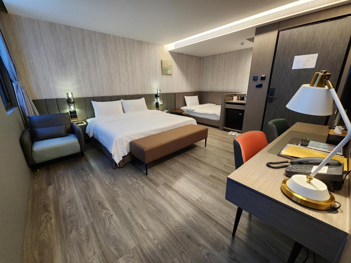 Hualien Pink Corner Hotel Dış mekan fotoğraf