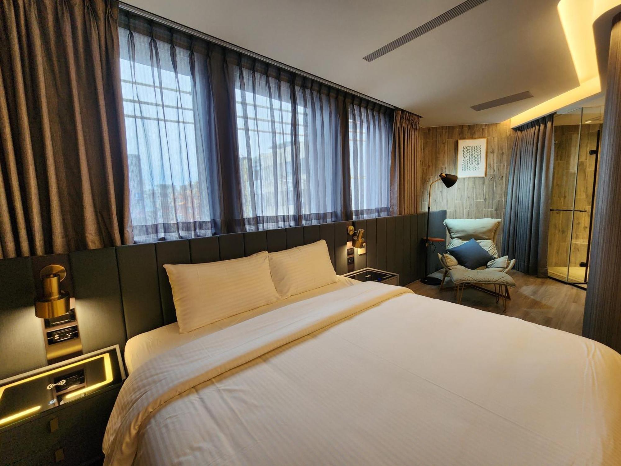 Hualien Pink Corner Hotel Dış mekan fotoğraf