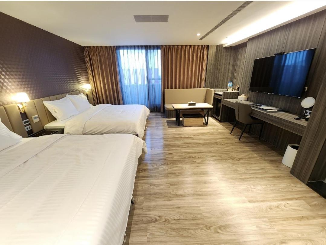 Hualien Pink Corner Hotel Dış mekan fotoğraf
