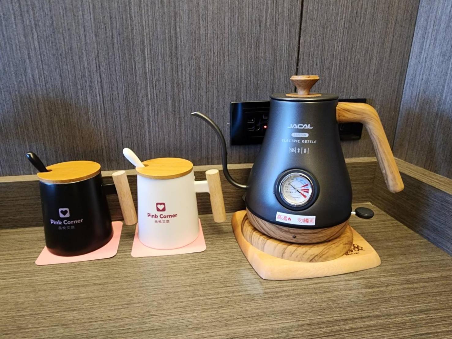 Hualien Pink Corner Hotel Dış mekan fotoğraf
